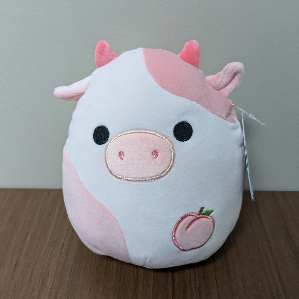 BNWT 7.5" Lilaz Squishmallow Pink and White Cow Plush